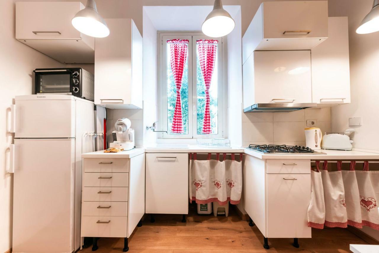 Apartment Lavinia Rome